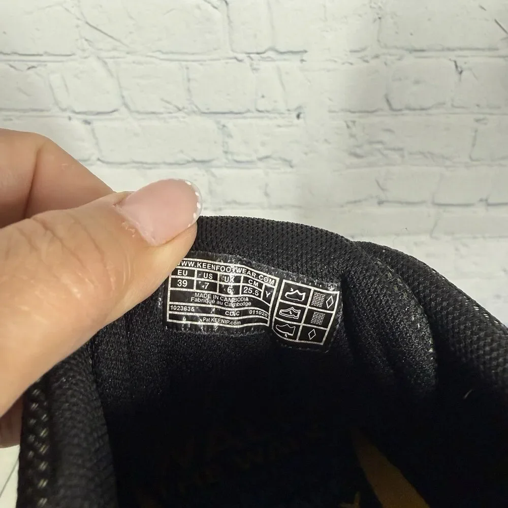 Keen waterproof hiking